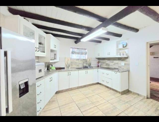 3 BEDROOM HOUSE FOR SALE IN MEER EN SEE